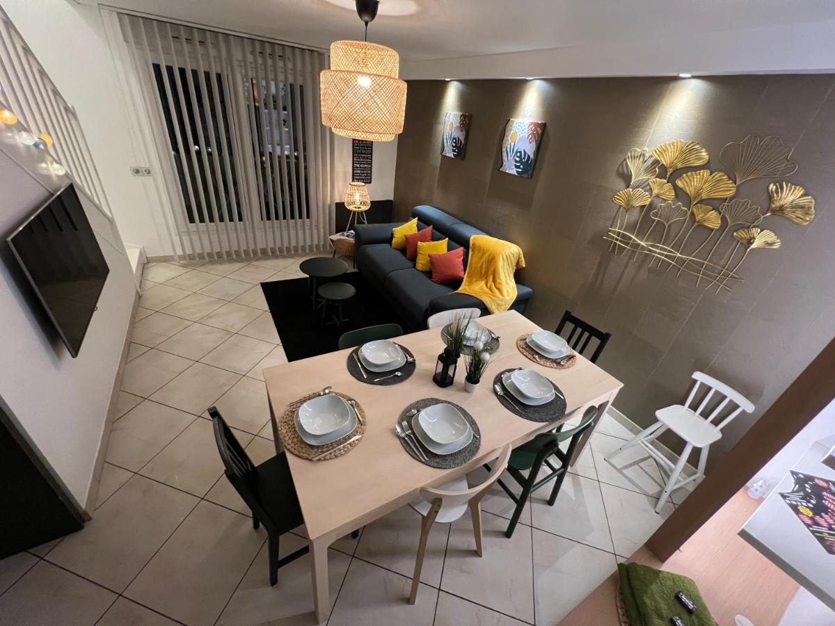 T3 Flat Moderne Sur 2 Etages Metro Parking Free Entrance Autonome Apartment Rouen Luaran gambar