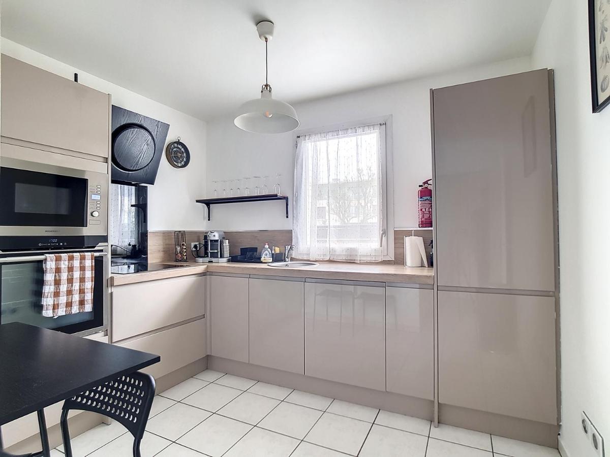 T3 Flat Moderne Sur 2 Etages Metro Parking Free Entrance Autonome Apartment Rouen Luaran gambar