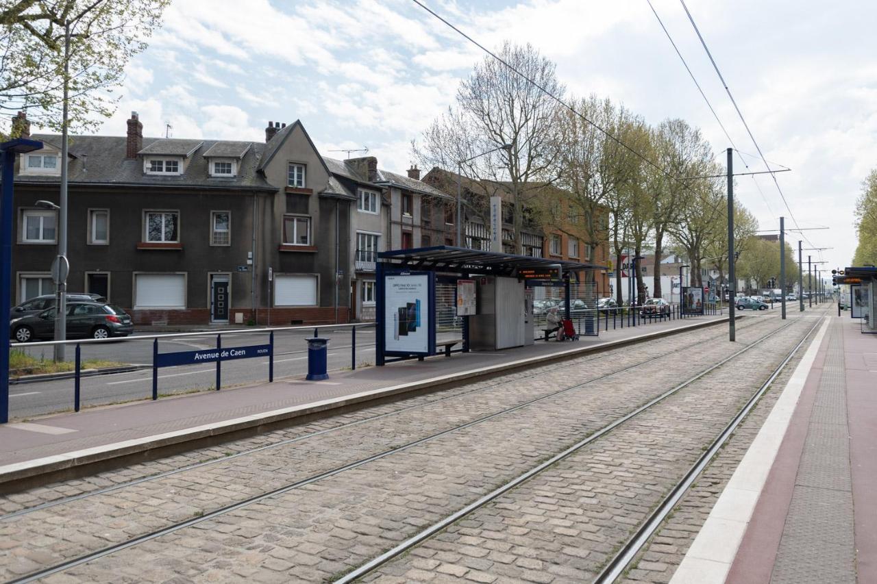 T3 Flat Moderne Sur 2 Etages Metro Parking Free Entrance Autonome Apartment Rouen Luaran gambar
